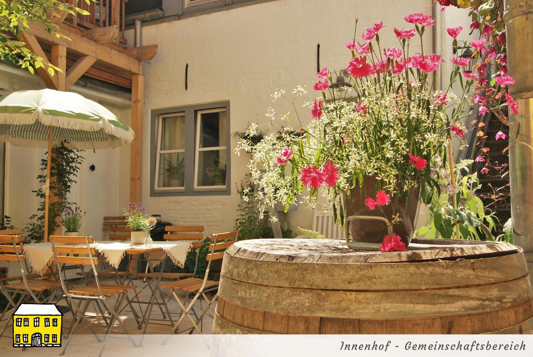 Das Gelbe Haus - Drei Besondere Ferienwohnungen Flensbourg Extérieur photo